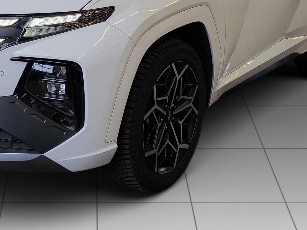 Fahrzeugabbildung Hyundai TUCSON PHEV 1.6 AT 4WD N-LINE Navi Digitales Cockpit Soundsystem LED ACC El. Heckklappe