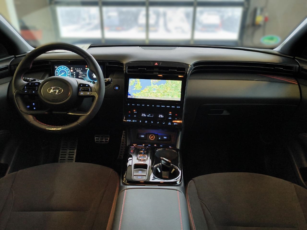Fahrzeugabbildung Hyundai TUCSON PHEV 1.6 AT 4WD N-LINE Navi Digitales Cockpit Soundsystem LED ACC El. Heckklappe