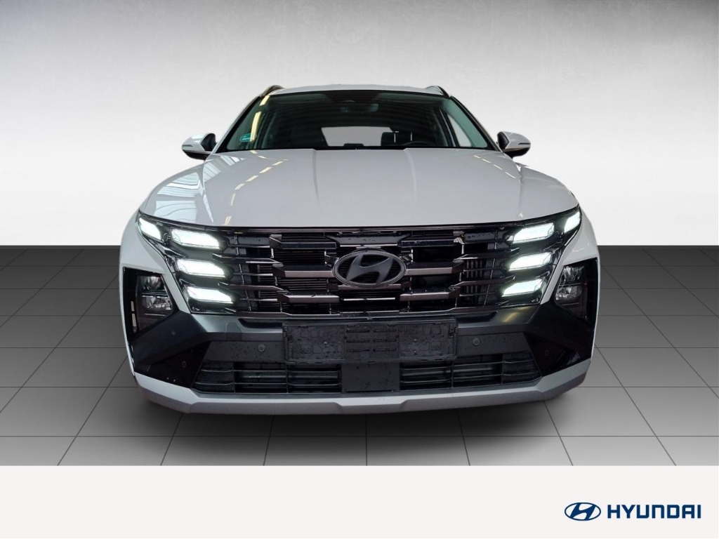 Fahrzeugabbildung Hyundai TUCSON FL HEV 1.6 AT 2WD MY25 Trend Navi Digitales Cockpit LED ACC El. Heckklappe