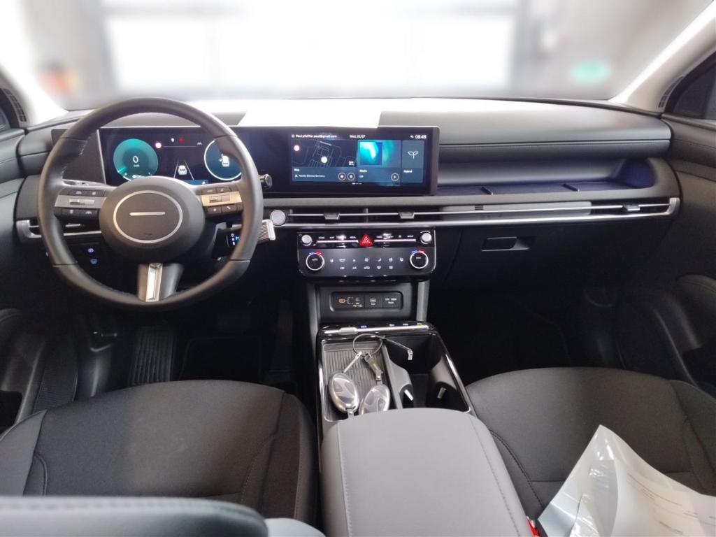 Fahrzeugabbildung Hyundai TUCSON FL HEV 1.6 AT 2WD MY25 Trend Navi Digitales Cockpit LED ACC El. Heckklappe