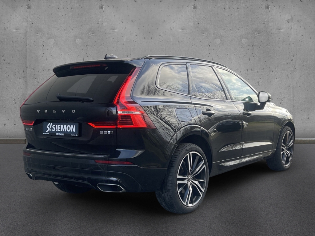 Fahrzeugabbildung Volvo XC60 R Design B5 (Diesel) AWD R-Design H&K AHK LEDER