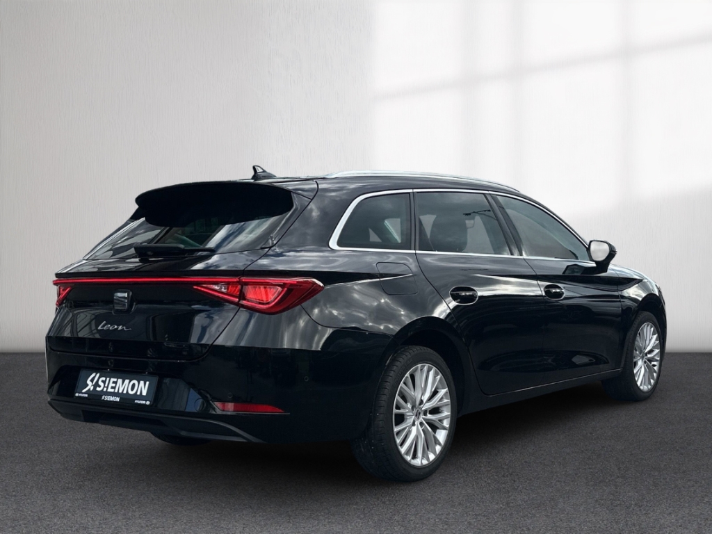 Fahrzeugabbildung SEAT Leon ST 1.5 TSI Xcellence LED Navi ACC SHZ PDC