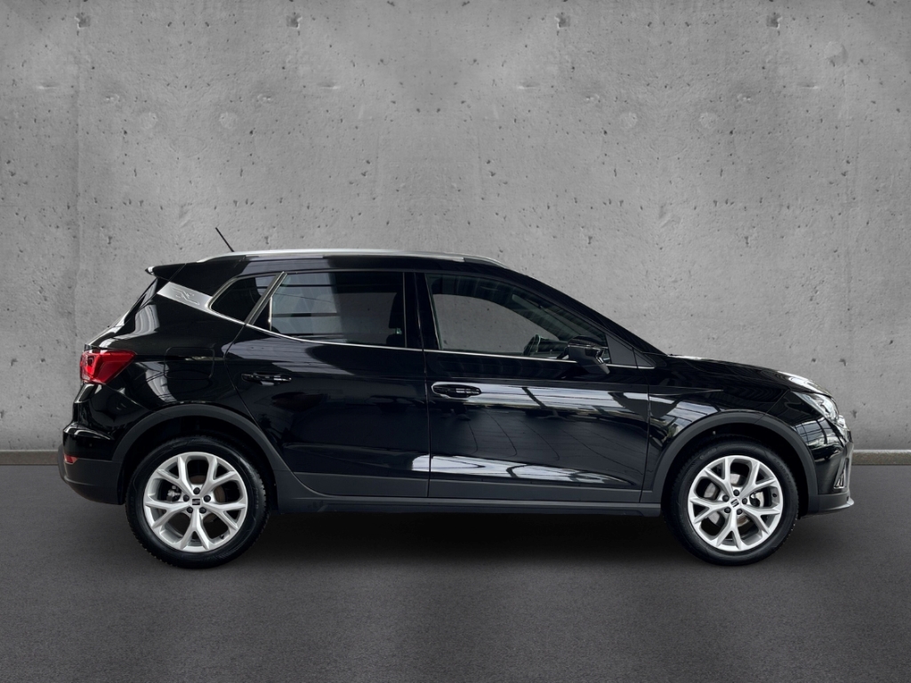 Fahrzeugabbildung SEAT Arona 1.0 TSI FR NAVI LED SHZ Digicockp. PDC Full Link