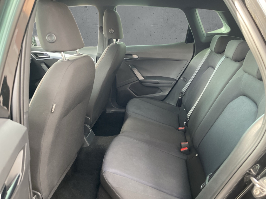 Fahrzeugabbildung SEAT Arona 1.0 TSI FR NAVI LED SHZ Digicockp. PDC Full Link
