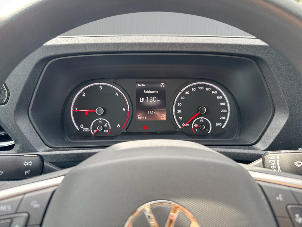 Fahrzeugabbildung Volkswagen Caddy Life 2.0 TDI PDCv+h SHZ Temp BT Klima Color