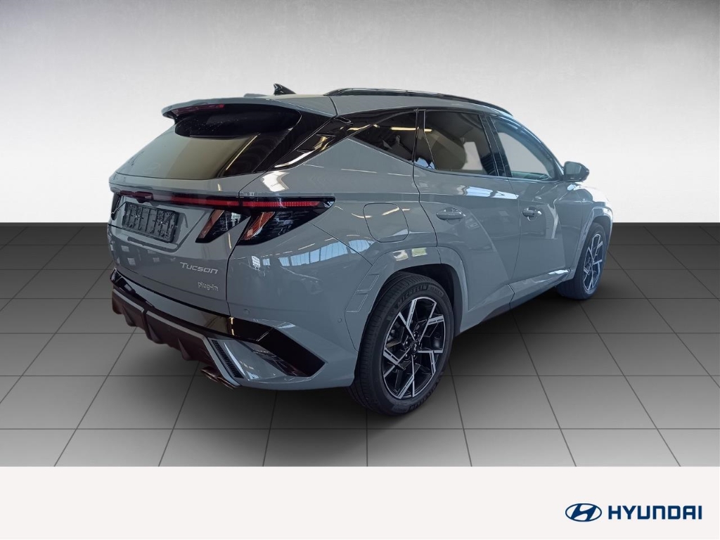 Fahrzeugabbildung Hyundai TUCSON FL PHEV 1.6 AT 4WD MY25 N-LINE Sitz-P AHK Panorama Assist-P. MATRIX-LED Navi