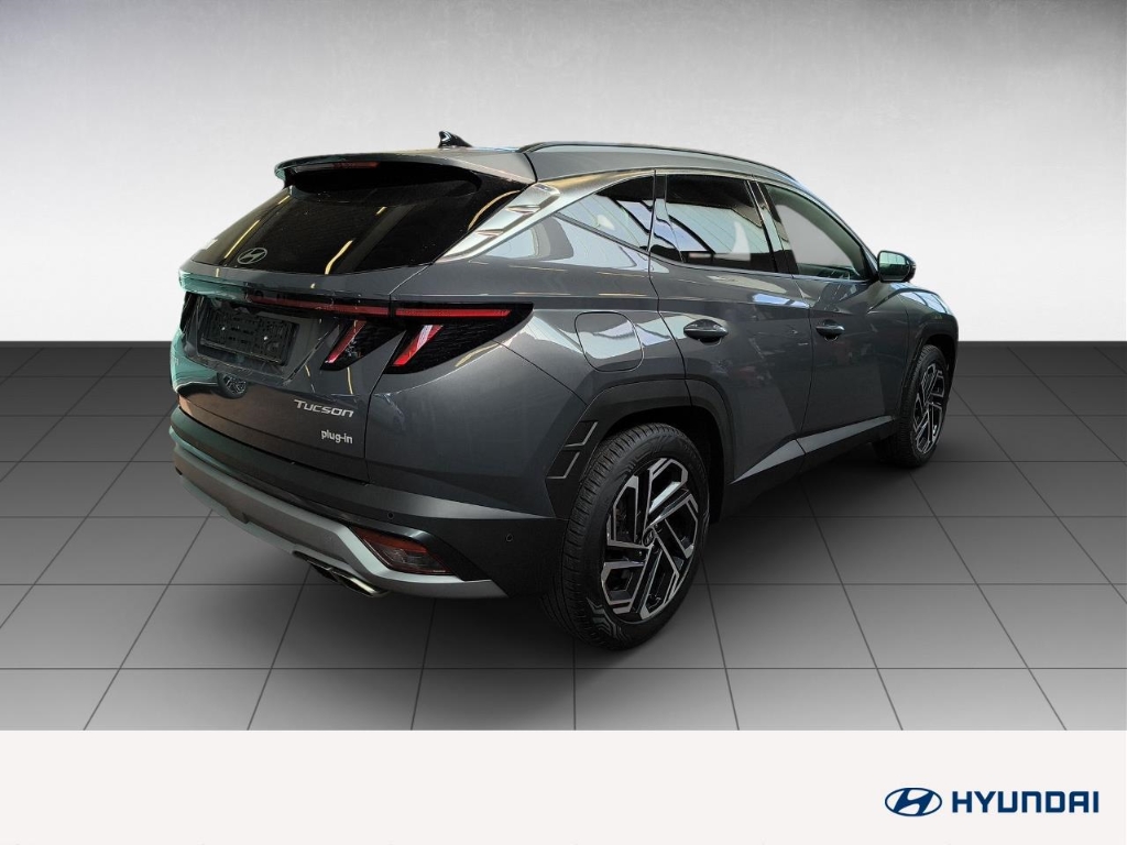 Fahrzeugabbildung Hyundai TUCSON FL PHEV 1.6 AT 4WD MY25 Prime Assist-P Dig-Key MATRIX-LED Leder Digitales Cockpit