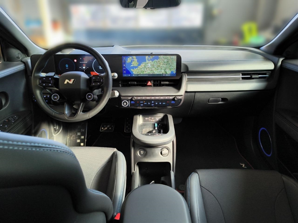 Fahrzeugabbildung Hyundai IONIQ 5 4WD 84kWh N-Performance Panorama HUD Navi Digitales Cockpit Sportpaket