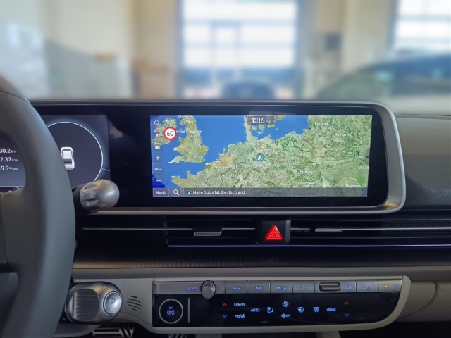 Fahrzeugabbildung Hyundai IONIQ 6 77,4kWh 4WD UNIQ HUD Navi Digitales Cockpit Memory Sitze Soundsystem Bose