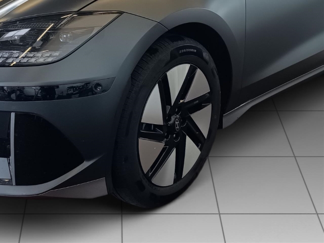 Fahrzeugabbildung Hyundai IONIQ 6 77,4kWh 4WD UNIQ HUD Navi Digitales Cockpit Memory Sitze Soundsystem Bose