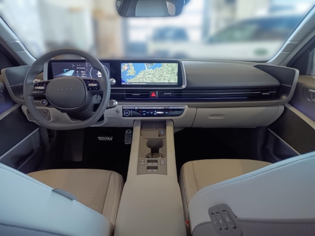 Fahrzeugabbildung Hyundai IONIQ 6 77,4kWh 4WD UNIQ HUD Navi Digitales Cockpit Memory Sitze Soundsystem Bose