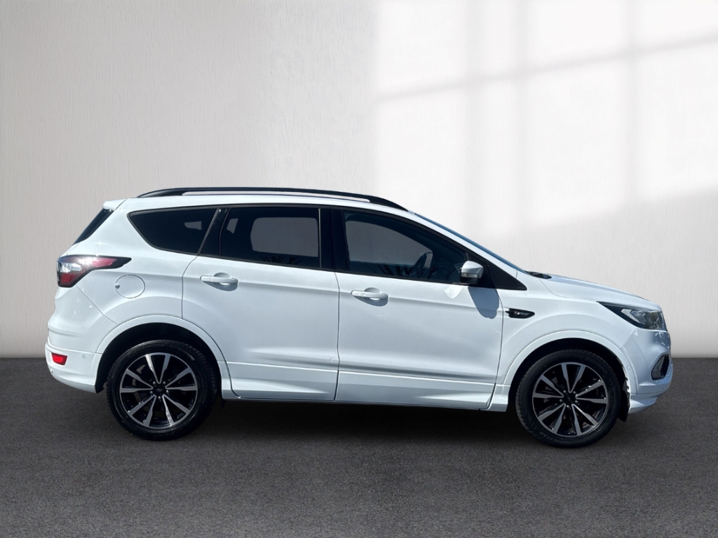 Fahrzeugabbildung Ford Kuga ST-Line AHK Navi Tempo SHZ LHZ hzbWSS R-Kam