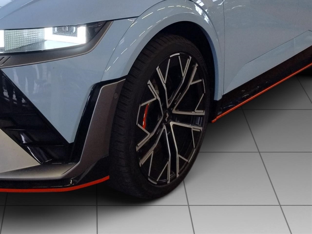 Fahrzeugabbildung Hyundai IONIQ 5 4WD 84kWh N-Performance HUD Navi Digitales Cockpit Sportpaket Soundsystem