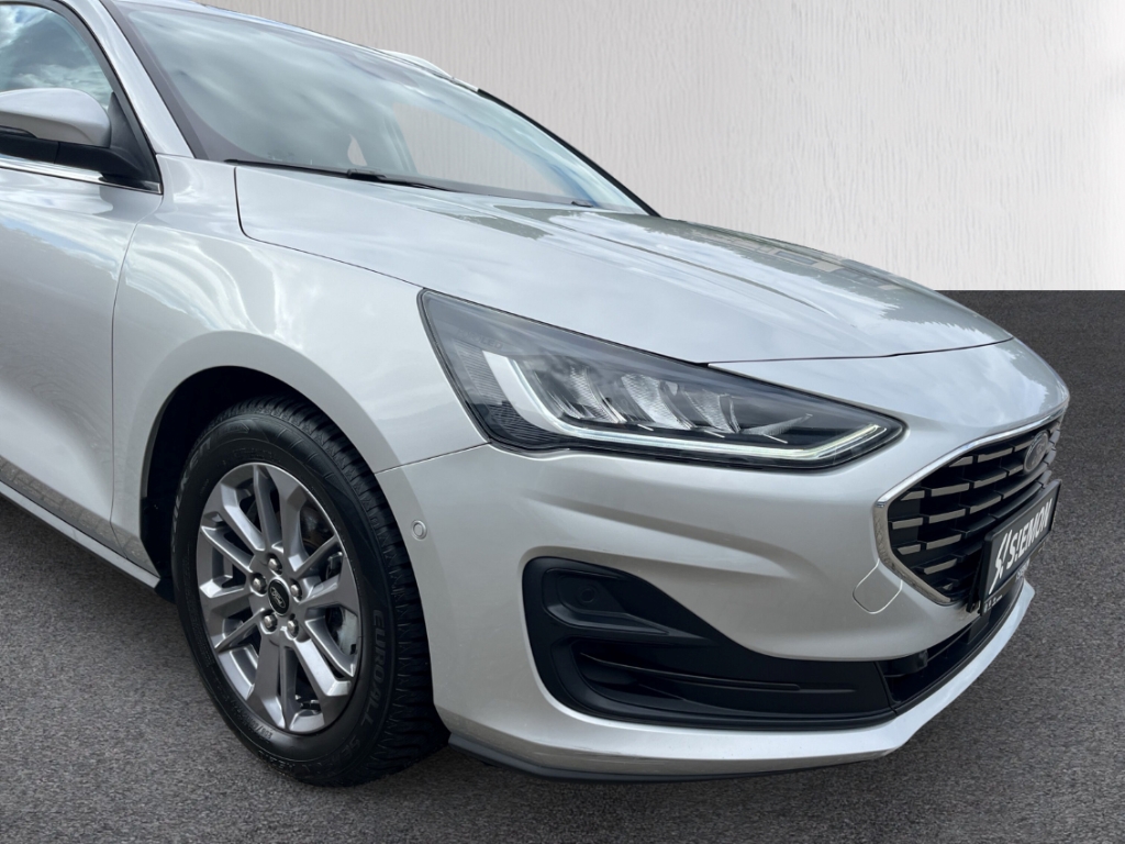 Fahrzeugabbildung Ford Focus Turnier 1.5 TDCI EB Titanium X AHK NAVI LED R-Kam SHZ