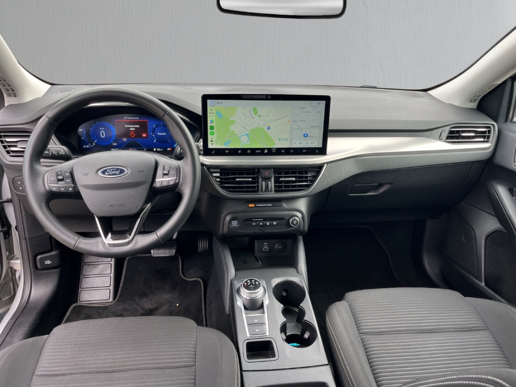 Fahrzeugabbildung Ford Focus Turnier 1.5 TDCI EB Titanium X AHK NAVI LED R-Kam SHZ