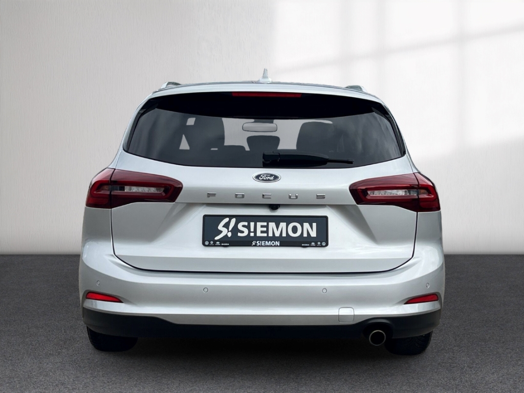 Fahrzeugabbildung Ford Focus Turnier 1.5 TDCI EB Titanium X AHK NAVI LED R-Kam SHZ