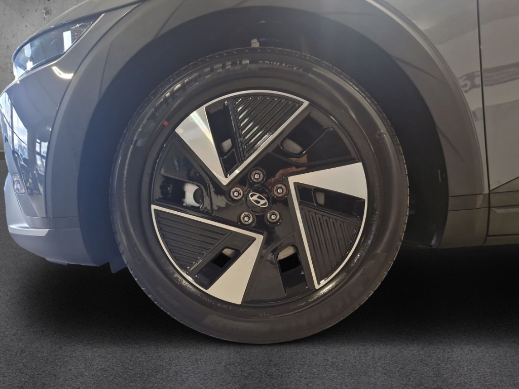 Fahrzeugabbildung Hyundai IONIQ 5 FL MY27 84kWh 2WD CENTRIQ Navi Digitales Cockpit LED ACC El. Heckklappe Apple CarPlay