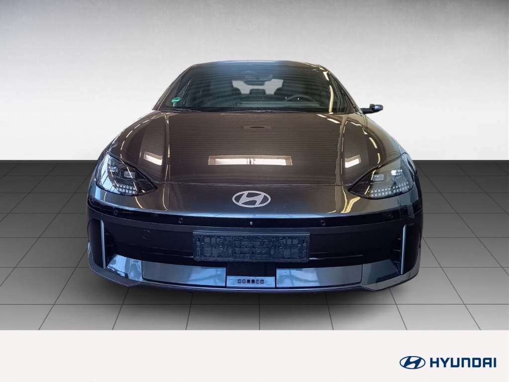 Fahrzeugabbildung Hyundai IONIQ 6 77,4kWh 2WD UNIQ Digi-Spiegel 20LM HUD Navi Digitales Cockpit Memory Sitze Soundsystem