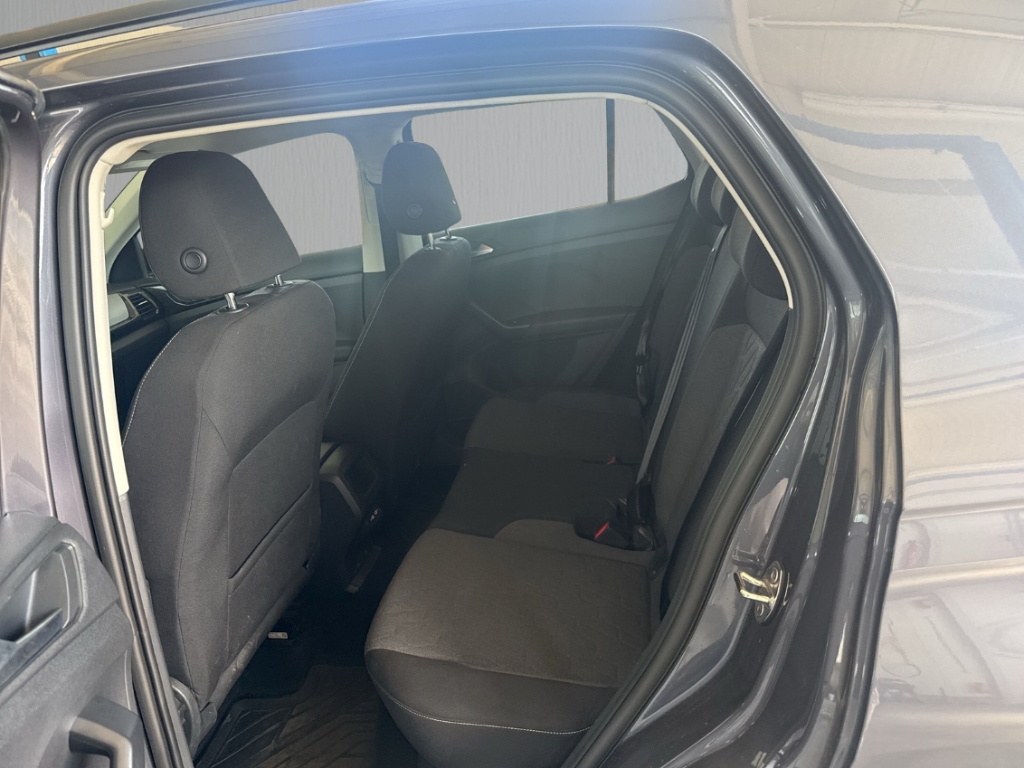Fahrzeugabbildung Volkswagen T-Cross 1.0 TSI DSG Life LED IQ Drive SHZ RKam CarPlay