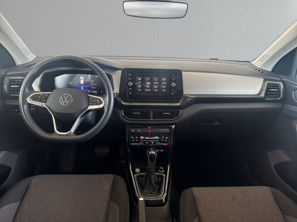 Fahrzeugabbildung Volkswagen T-Cross 1.0 TSI DSG Life LED IQ Drive SHZ RKam CarPlay