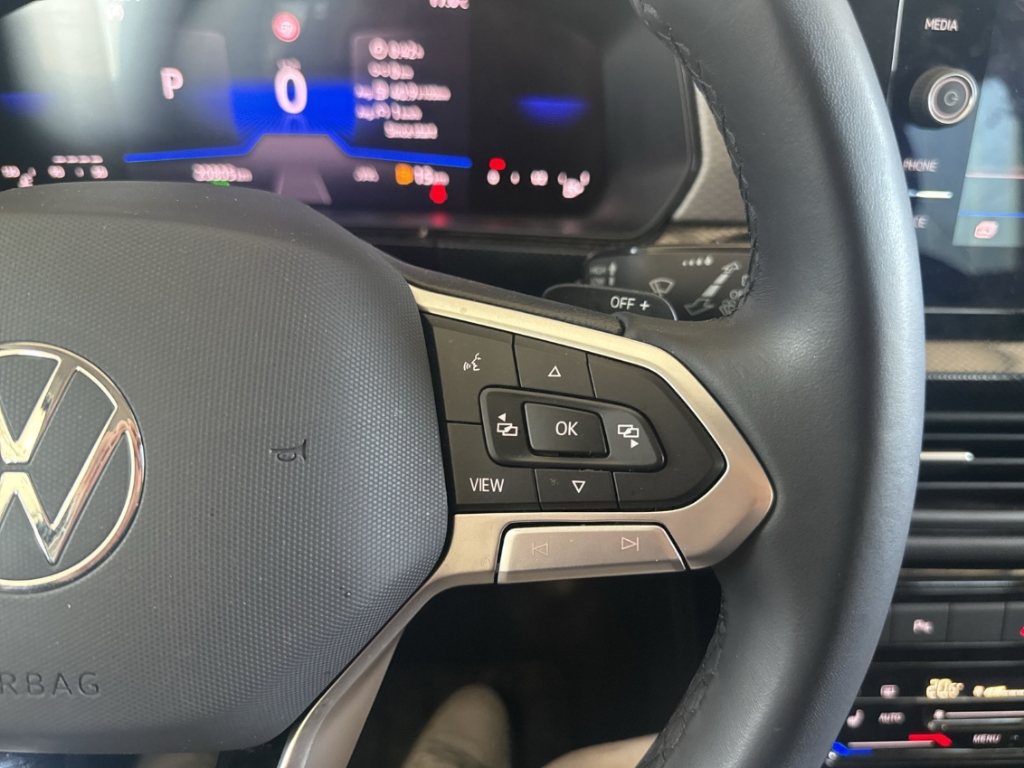 Fahrzeugabbildung Volkswagen T-Cross 1.0 TSI DSG Life LED IQ Drive SHZ RKam CarPlay