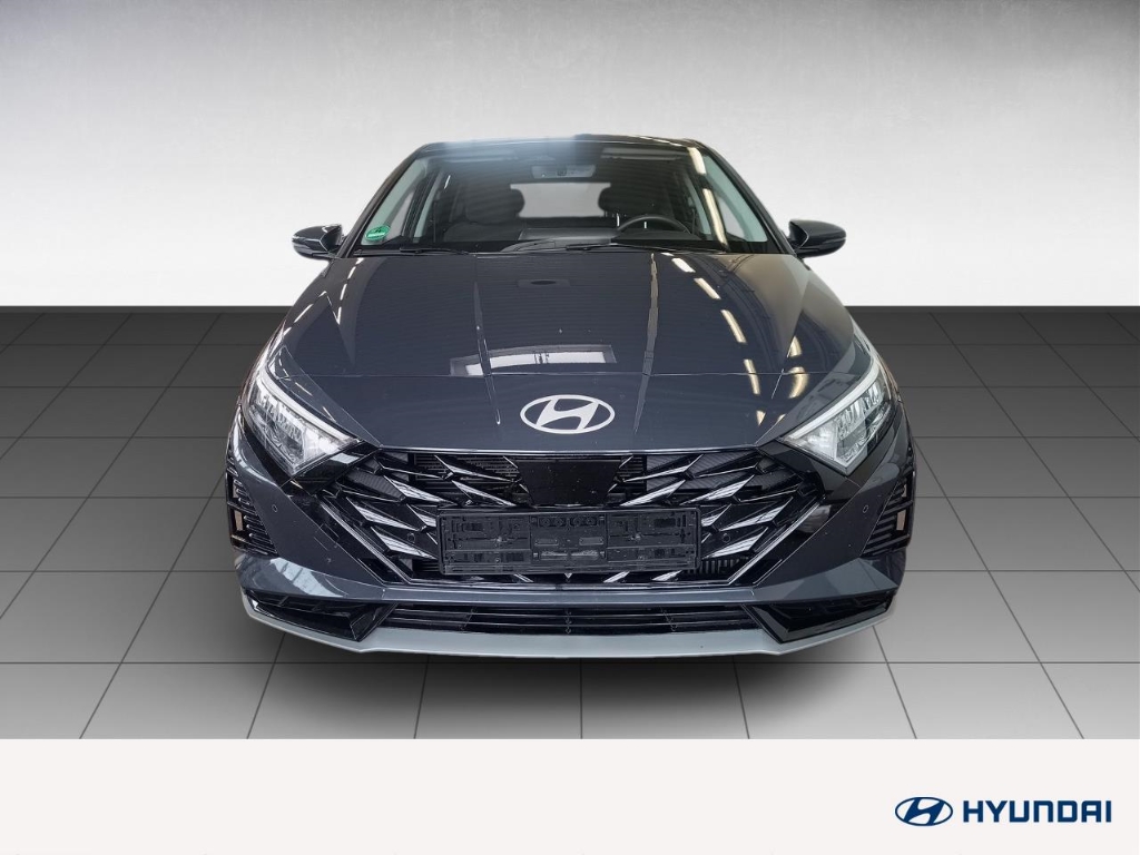 Fahrzeugabbildung Hyundai i20 FL 1.0 T-GDI 7-DCT MY25 Prime Navi Bose LED Keyless Rückfahrkam. PDCv+h