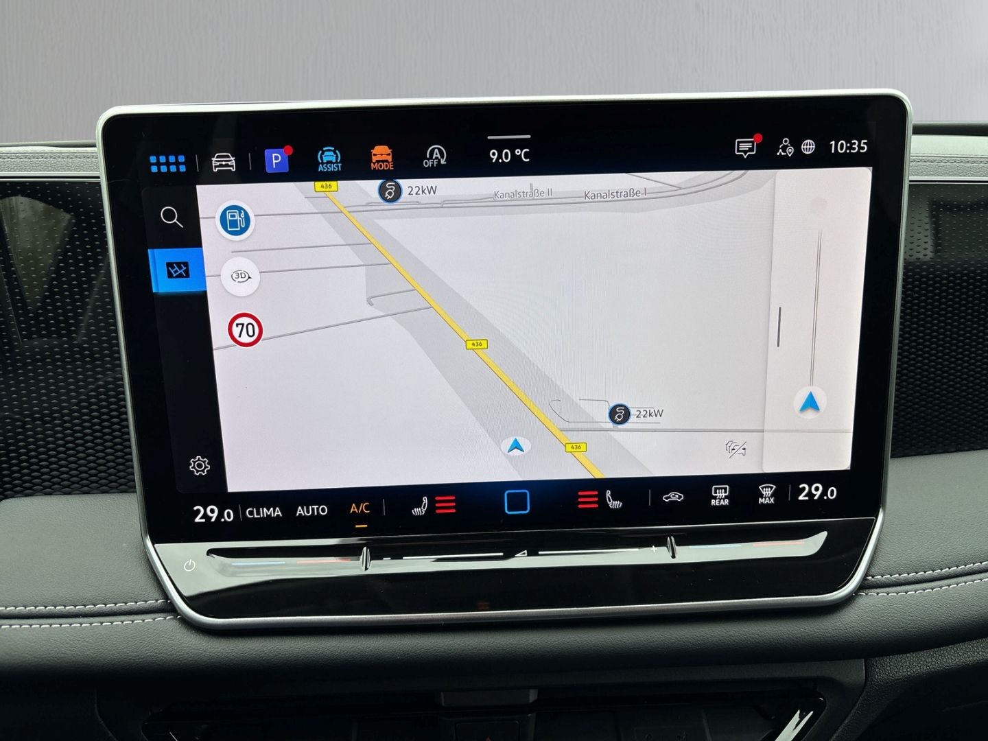 Fahrzeugabbildung Volkswagen Tiguan Life 2.0 TDI DSG Goal AHK LED+ Nav ACC SHZ