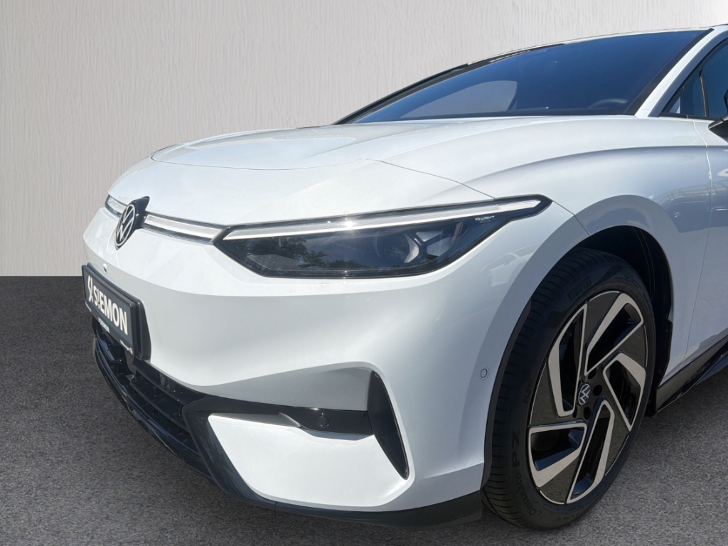Fahrzeugabbildung Volkswagen ID.7 Tourer Pro S 86 kWh AHK 360-Kamera Navi IQ-Drive