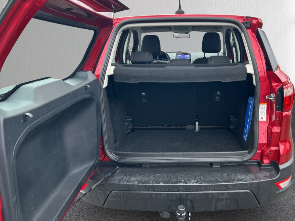 Fahrzeugabbildung Ford EcoSport Cool & Connect AHK Temp SHZ Klima LED-Tagfahrlicht
