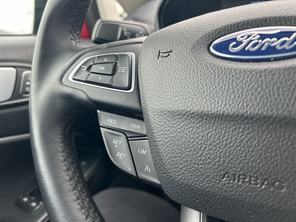 Fahrzeugabbildung Ford EcoSport Cool & Connect AHK Temp SHZ Klima LED-Tagfahrlicht