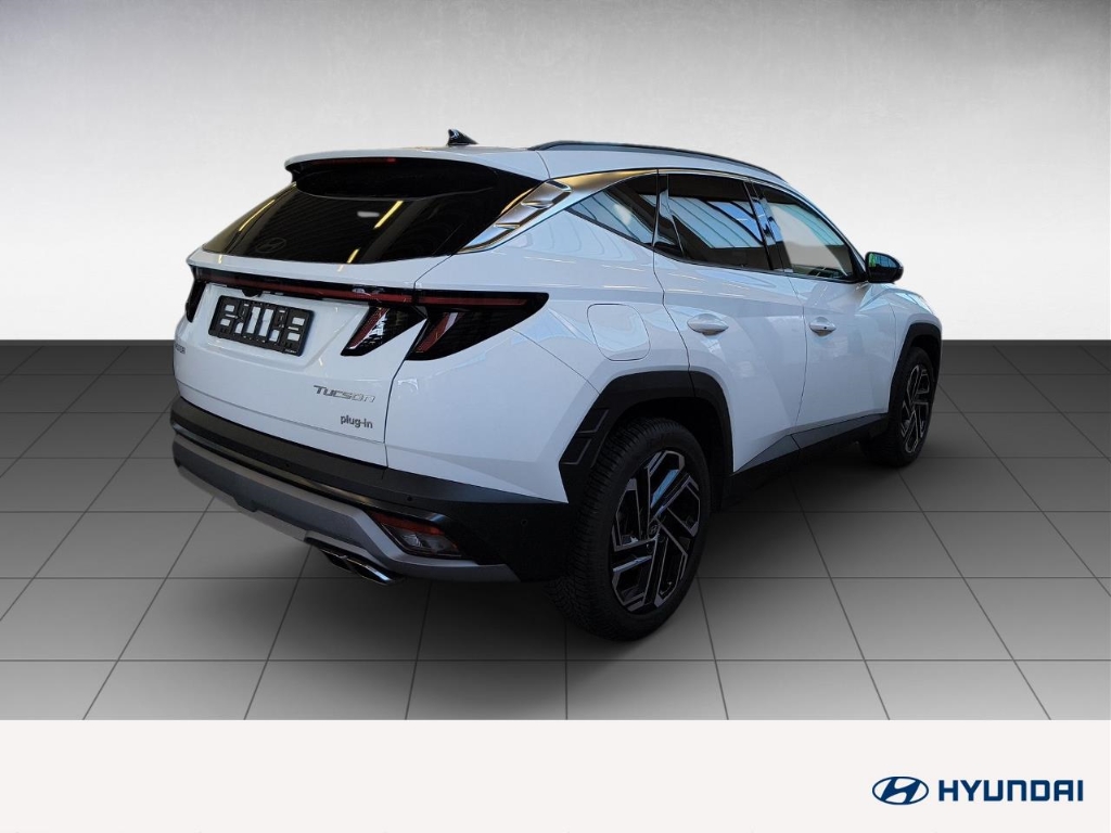 Fahrzeugabbildung Hyundai TUCSON FL PHEV 1.6 AT 4WD MY25 Prime ECS Assist-P MATRIX-LED Leder Digitales Cockpit Soundsystem