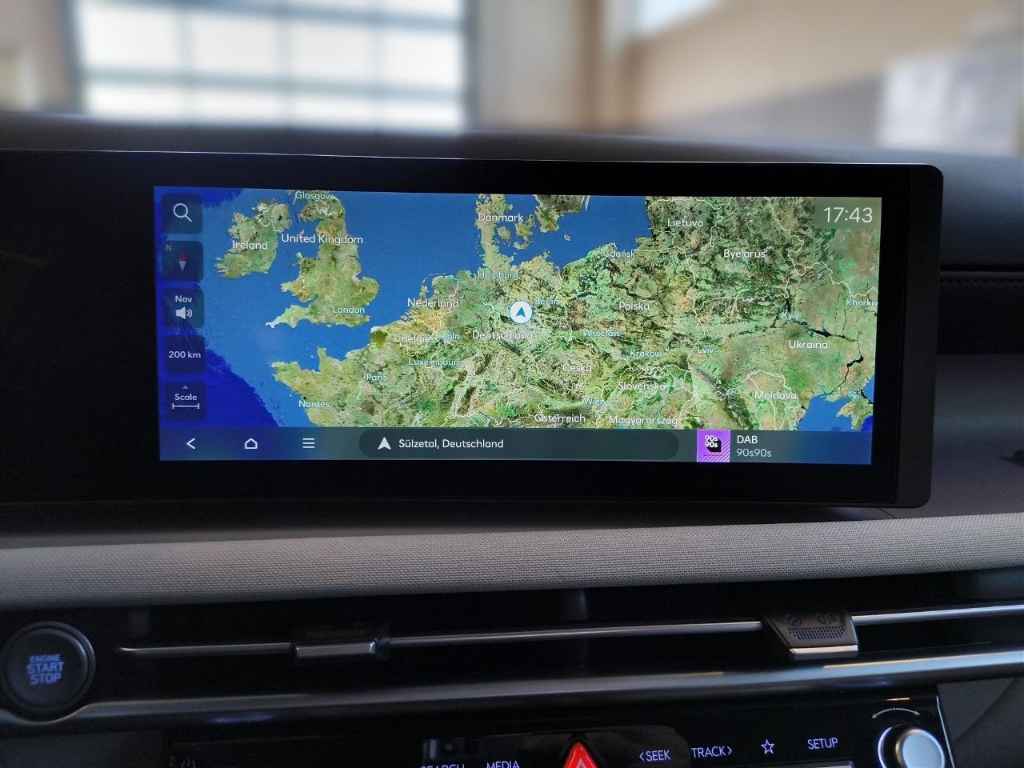 Fahrzeugabbildung Hyundai TUCSON FL PHEV 1.6 AT 4WD MY25 Prime ECS Assist-P MATRIX-LED Leder Digitales Cockpit Soundsystem
