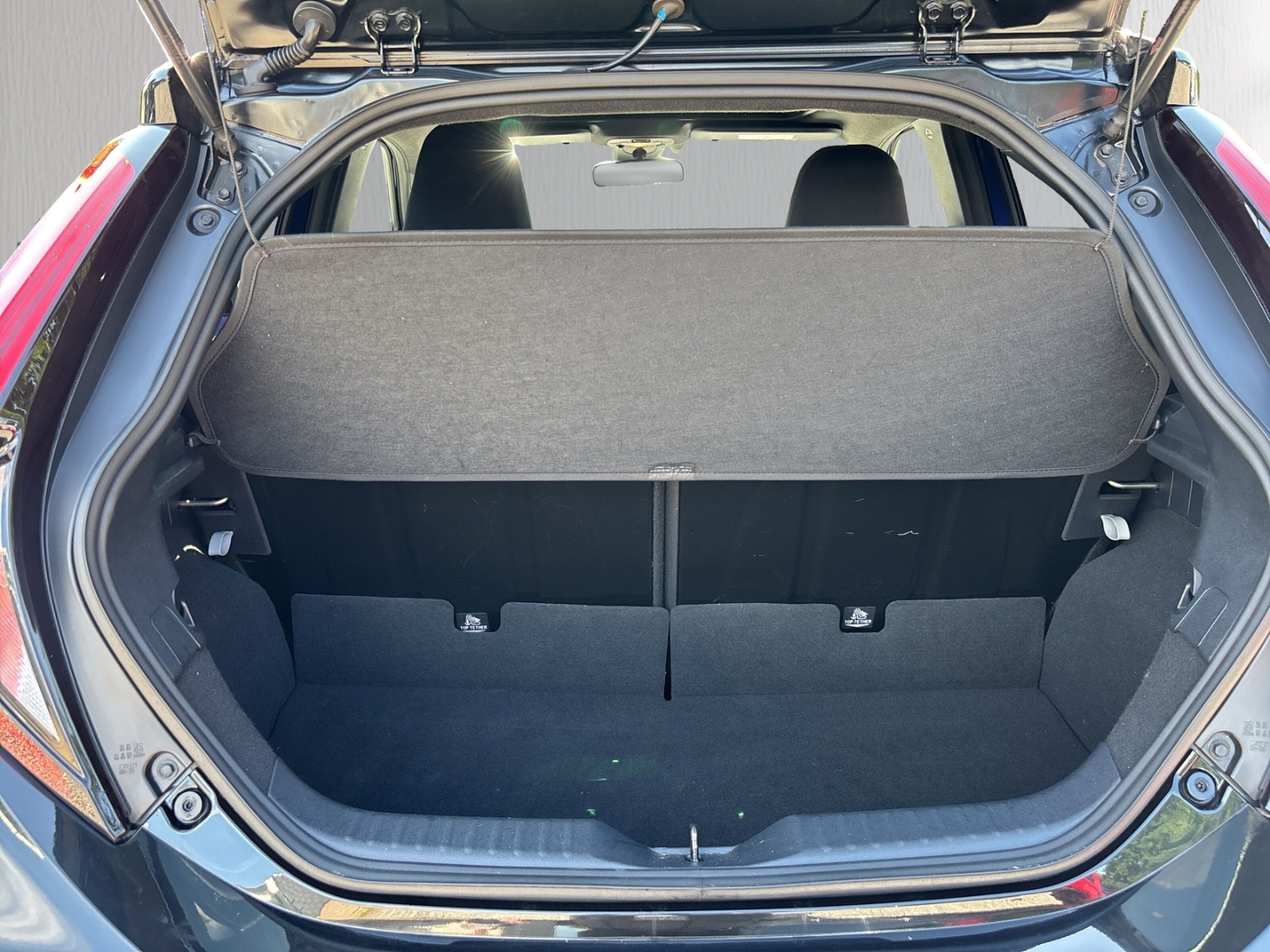 Fahrzeugabbildung Toyota Aygo X Air Explore 1.0B Faltdach Klima PDC Navi