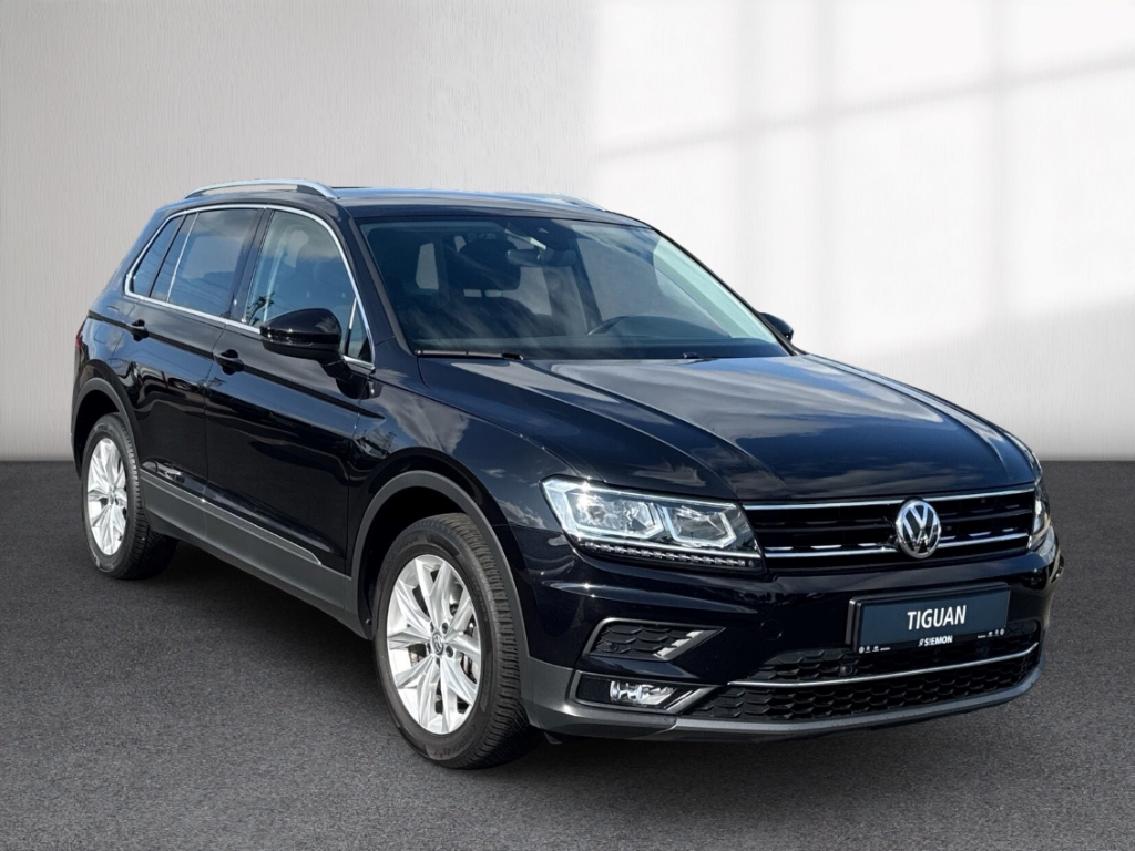 Fahrzeugabbildung Volkswagen Tiguan Highline 4Motion AHK ACC RFK NAV LED KLIM
