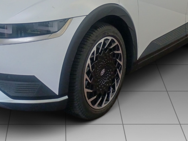 Fahrzeugabbildung Hyundai IONIQ 5 77,4kWh 4WD MY24 TECHNIQ Assist 20LM Bose el.Heckklappe Navi Digitales Cockpit