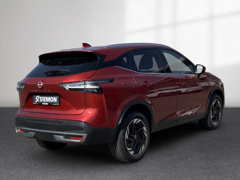 Fahrzeugabbildung Nissan Qashqai 1,3 DIG-T MEHV 158 XTRO N-Connecta LED WINTER LM18 RFK