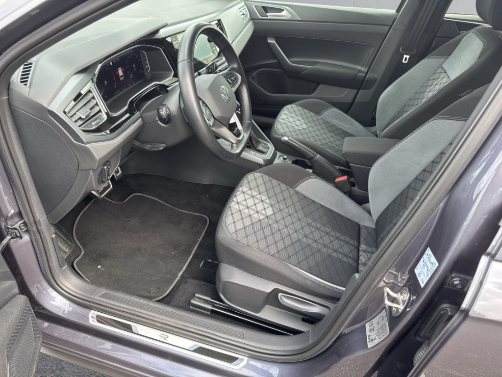 Fahrzeugabbildung Volkswagen Polo VI 1.0 TDI DSG R-Line IQ.Drive IQ.Light SHZ RKam Nav