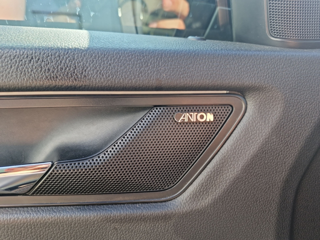 Fahrzeugabbildung SKODA Kodiaq 2.0TDI DSG 4x4 Sportline AHK Pano StHzg ACC 360° SHZ