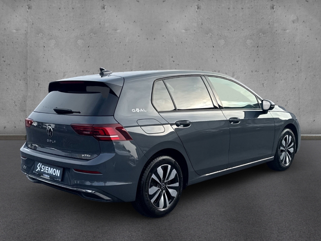Fahrzeugabbildung Volkswagen Golf 1.5 eTSI DSG Goal AHK LED+ Navi ACC SHZ Kam