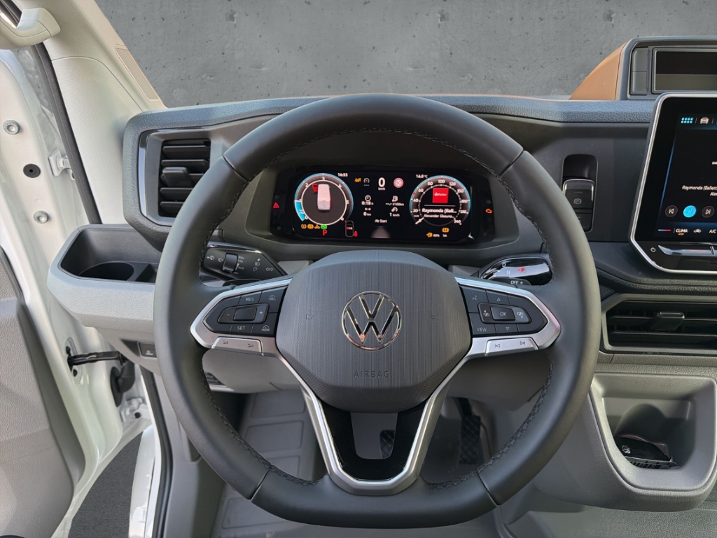 Fahrzeugabbildung Volkswagen Crafter 35 Kasten 2.0 TDI DSG Radstand ML HD R-Kamera AHK