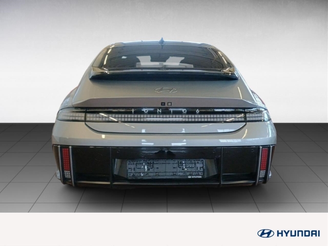 Fahrzeugabbildung Hyundai IONIQ 6 77,4kWh 4WD UNIQ Schiebedach HUD Navi Digitales Cockpit Memory Sitze Soundsystem