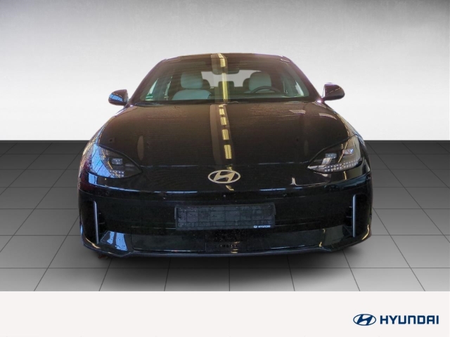 Fahrzeugabbildung Hyundai IONIQ 6 77,4kWh 4WD UNIQ 20LM HUD Navi Digitales Cockpit Memory Sitze Soundsystem