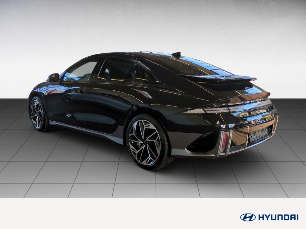 Fahrzeugabbildung Hyundai IONIQ 6 77,4kWh 4WD UNIQ 20LM HUD Navi Digitales Cockpit Memory Sitze Soundsystem