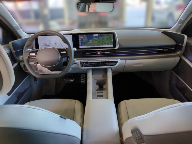 Fahrzeugabbildung Hyundai IONIQ 6 77,4kWh 4WD UNIQ 20LM HUD Navi Digitales Cockpit Memory Sitze Soundsystem