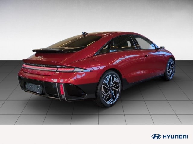 Fahrzeugabbildung Hyundai IONIQ 6 4WD 77,4kWh UNIQ Digi-Spiegel 20LM HUD Navi Digitales Cockpit Memory Sitze