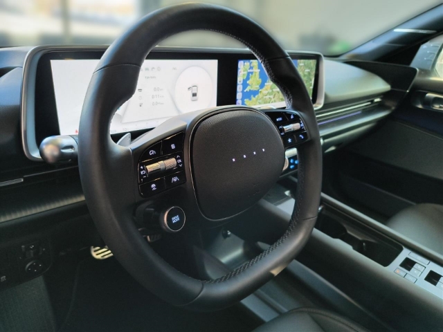 Fahrzeugabbildung Hyundai IONIQ 6 77,4kWh 4WD UNIQ HUD Navi Digitales Cockpit Memory Sitze Soundsystem Bose
