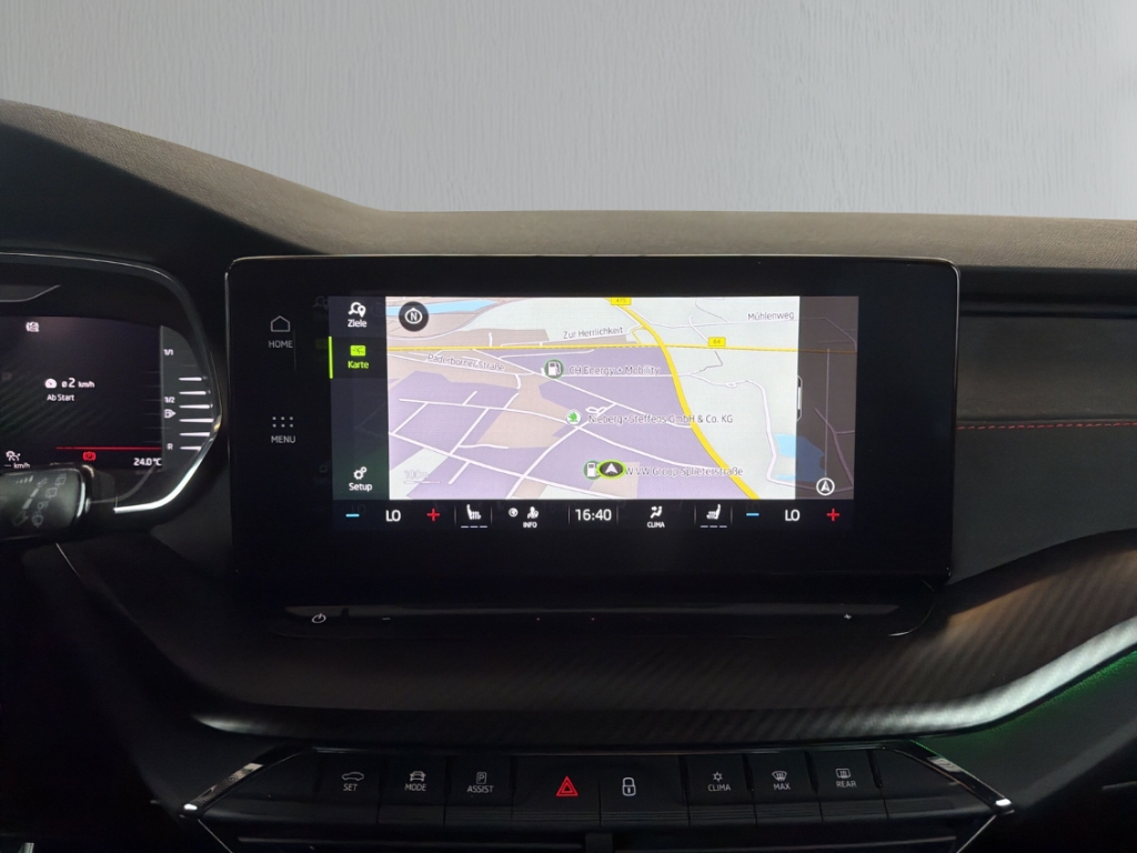 Fahrzeugabbildung SKODA Octavia Combi RS TDI DSG AHK MatrLED elHeck RKam