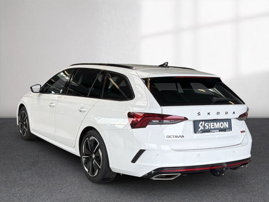 Fahrzeugabbildung SKODA Octavia Combi RS TDI DSG AHK MatrLED elHeck RKam