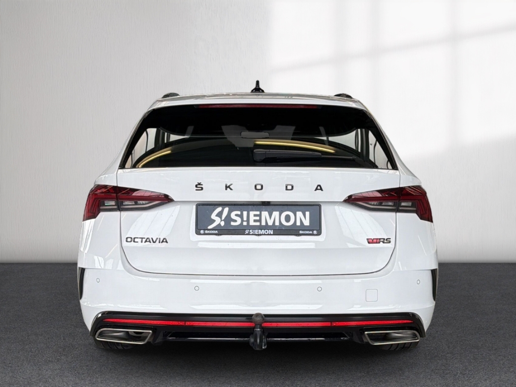 Fahrzeugabbildung SKODA Octavia Combi RS TDI DSG AHK MatrLED elHeck RKam