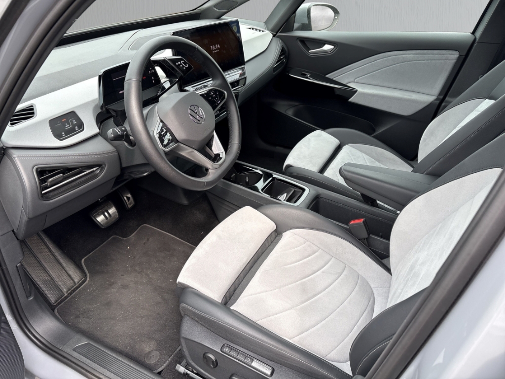 Fahrzeugabbildung Volkswagen ID.3 Pro Move ACC Navi R-Kam SHZ LHZ KeyLess